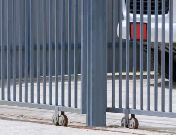sliding-driveway-metal-gate